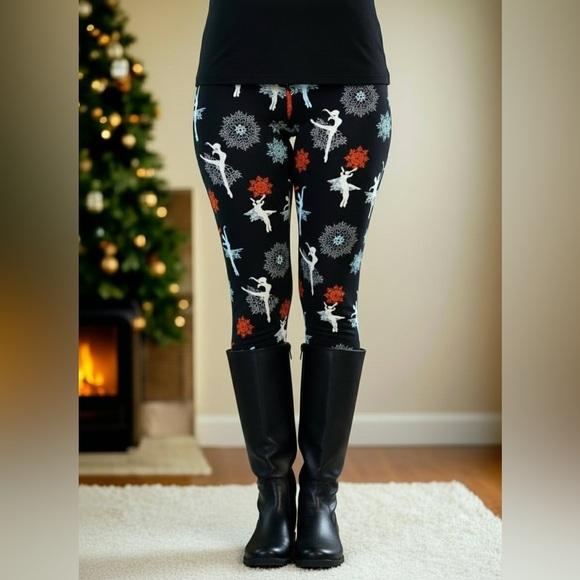 OS/PLUS NEW Christmas Nutcracker Ballet Leggings, Buttery Soft Yoga Pants - Picture 2 of 8